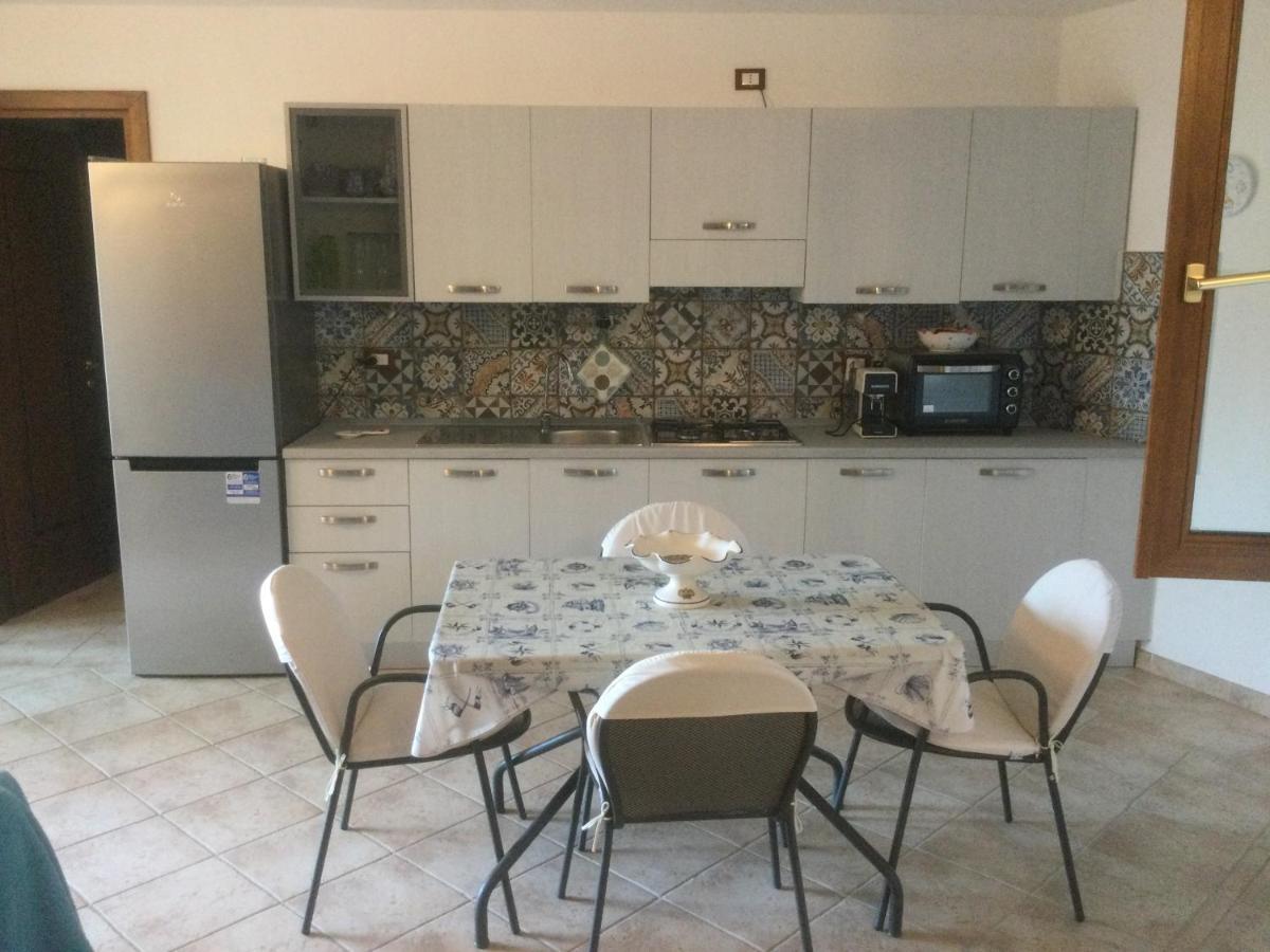 Villa Edo Cala Liberotto Kültér fotó